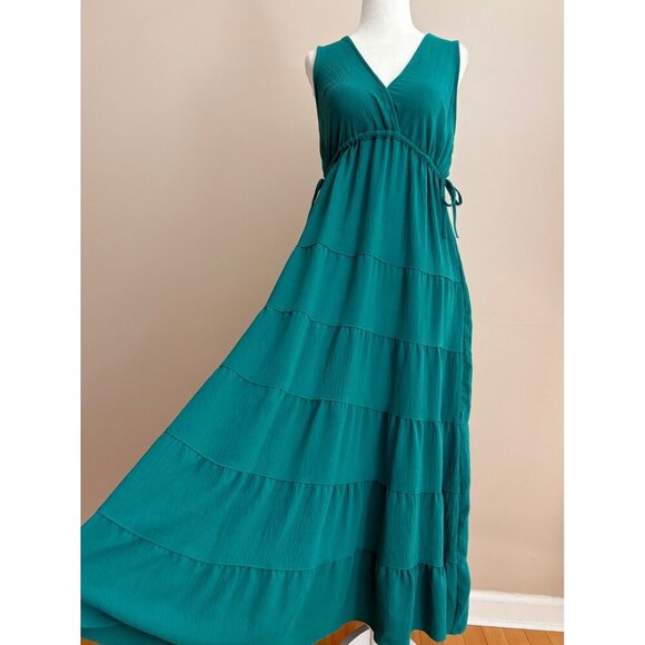 Max Studio Sleeveless V-Neck Tiered Maxi Peasant Dress in Green Size Small - Picture 3 of 10